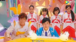 警察×战士 爱心巡护！ 普通话版,爱心同行——警察战士联合巡护行动  第3张