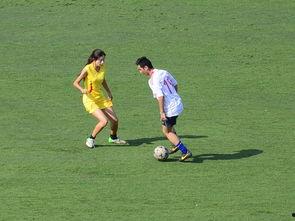 足球女将,球场上的巾帼英雄  第2张